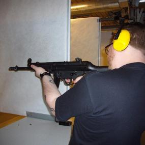 Heckler & Koch MP5 shooting in Tallinn